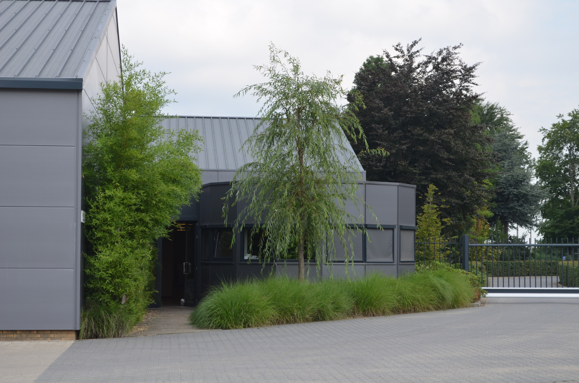Bedrijfsgebouw Van der Linden Groen Sittard in Sittard, beeld 2